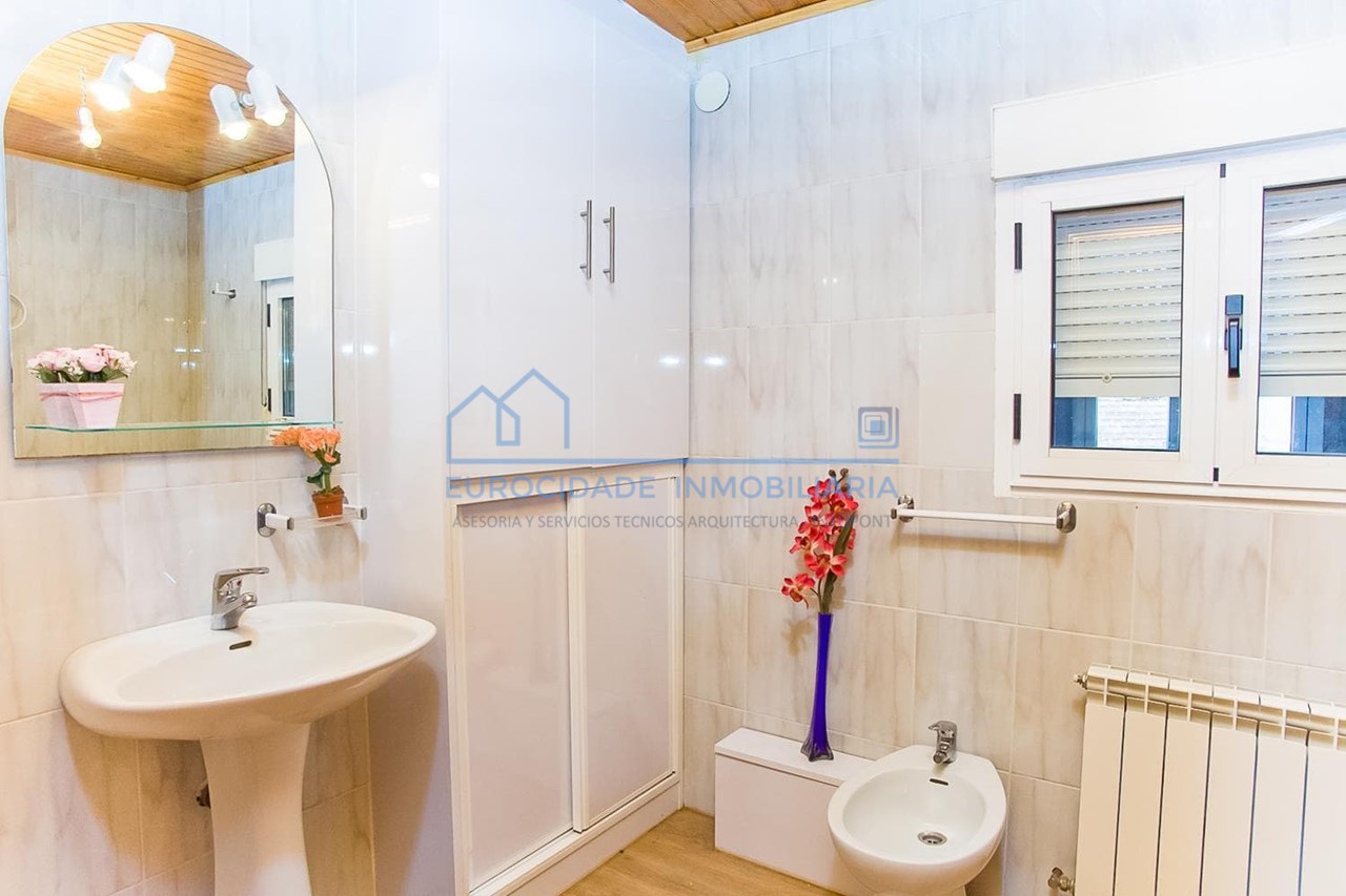 Foto 13 SE VENDE CASA EN VILARDEVÓS - OURENSE