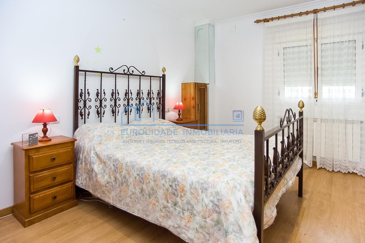 Foto 22 SE VENDE CASA EN VILARDEVÓS - OURENSE