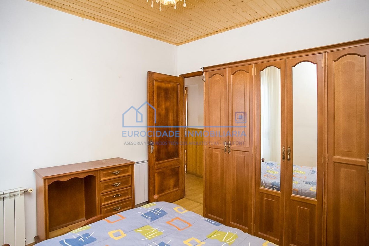 Foto 23 SE VENDE CASA EN VILARDEVÓS - OURENSE